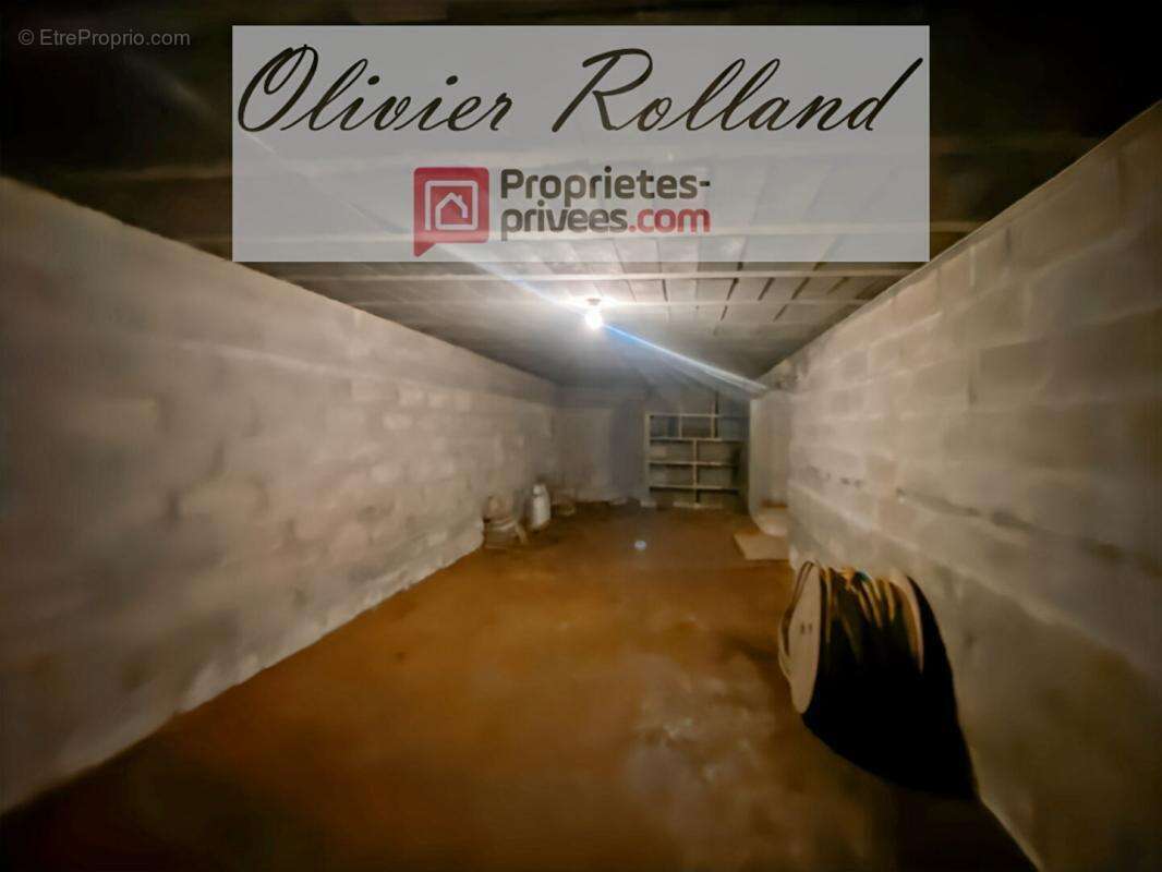 Maison à FAVERAYE-MACHELLES