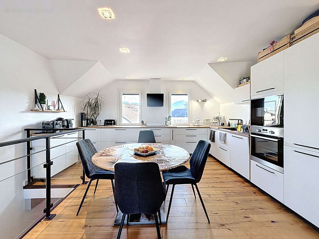 Appartement à MEYTHET