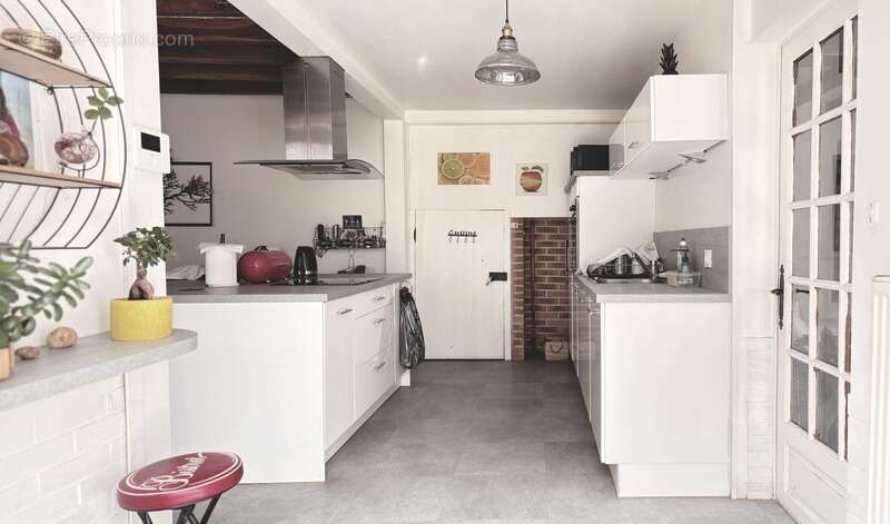 Maison à AIX-EN-OTHE