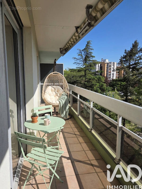 Photo 1 - Appartement à VILLEURBANNE