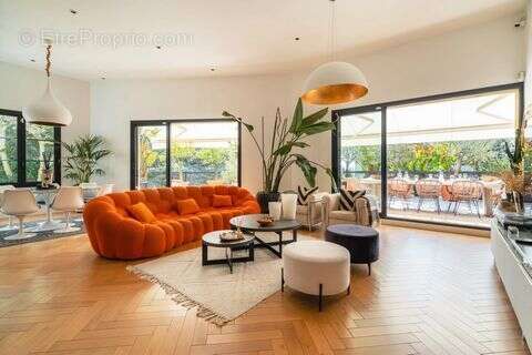 Appartement à MARSEILLE