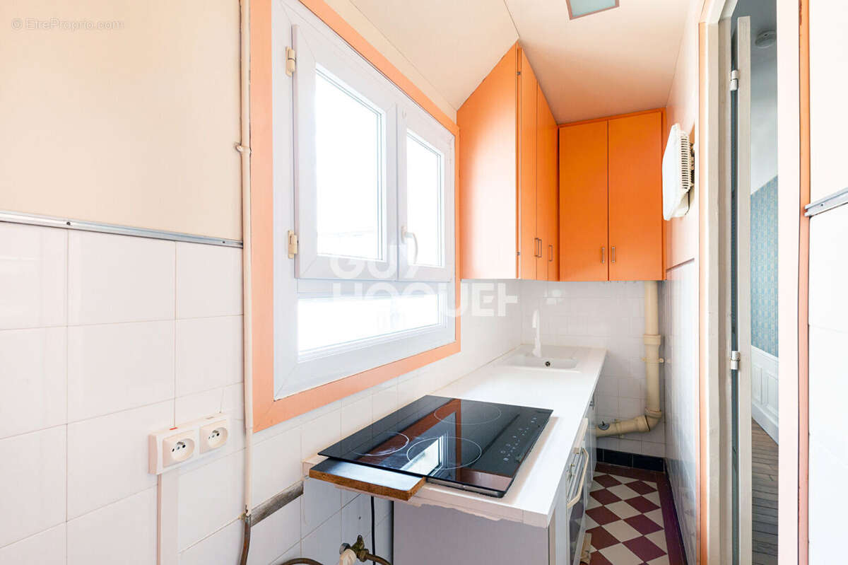 Appartement à PARIS-15E