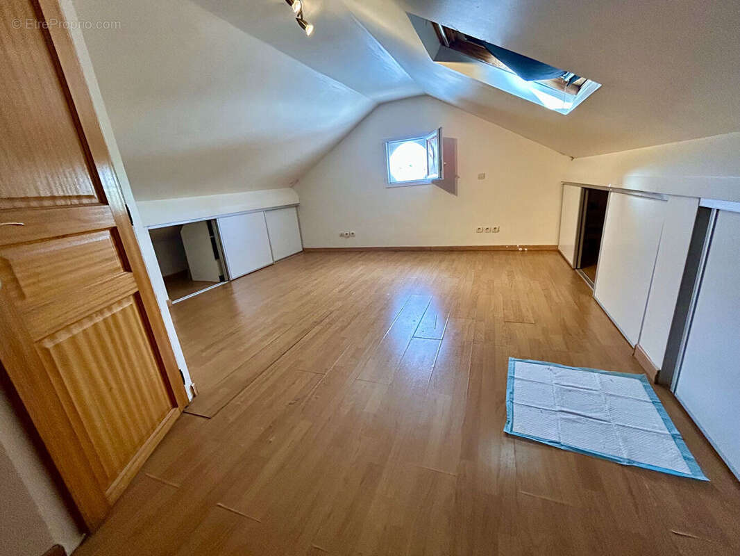 Ensemble immobilier trois logements argenteuil (95100) - photo 10