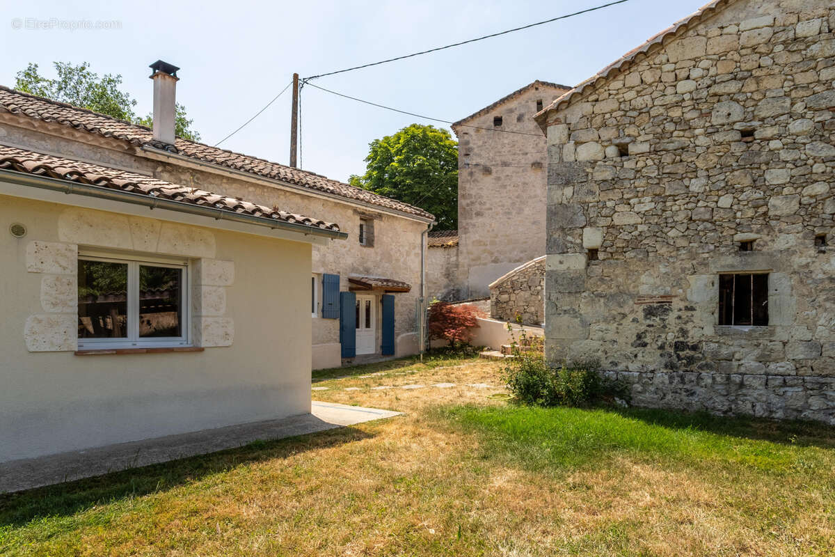 Propriété de campagne avec verger biologique - photo 29