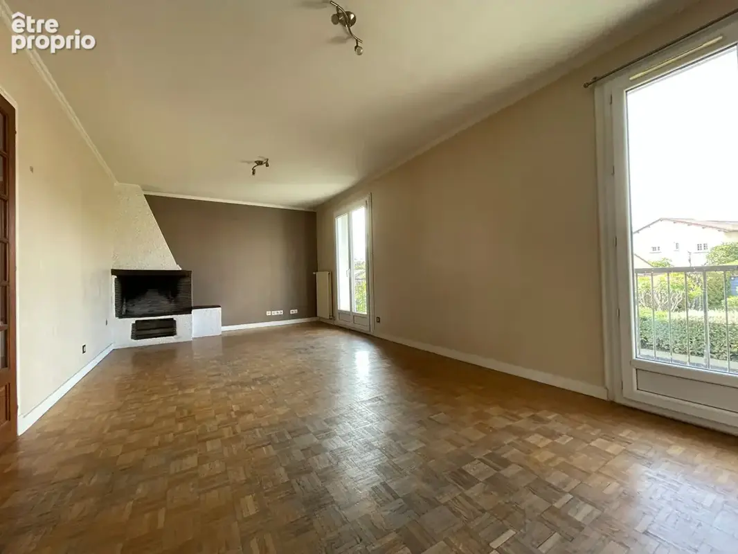 Maison Aurillac 6 pièce(s) 120 m2 - photo 2