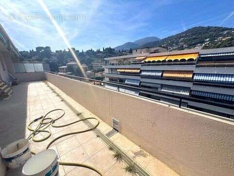 Appartement à ROQUEBRUNE-CAP-MARTIN