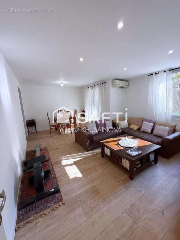 Photo 4 - Appartement à MARSEILLE-15E