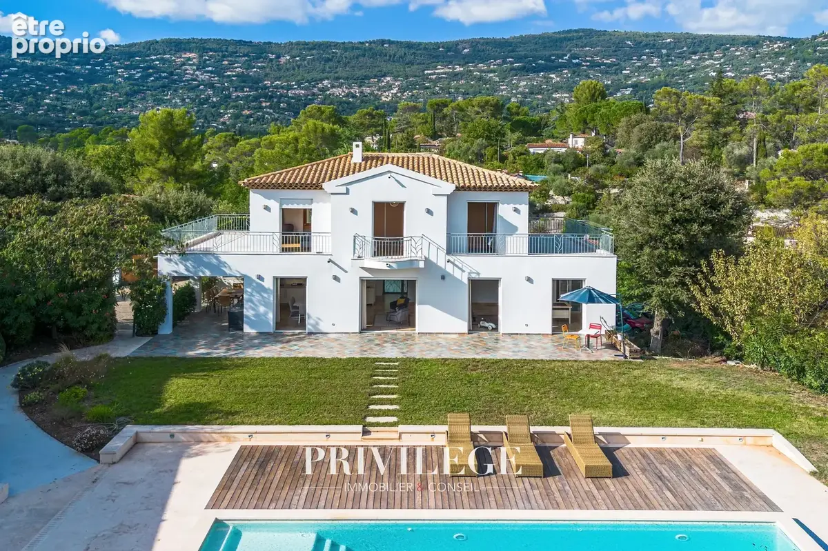 Peymeinade — Villa contemporaine de première main, piscine et ascenseur - photo 1