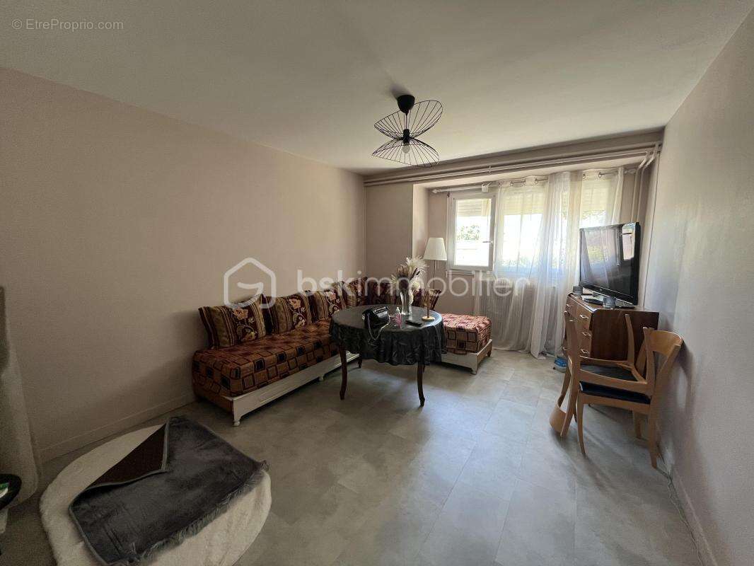 Appartement à JOUE-LES-TOURS