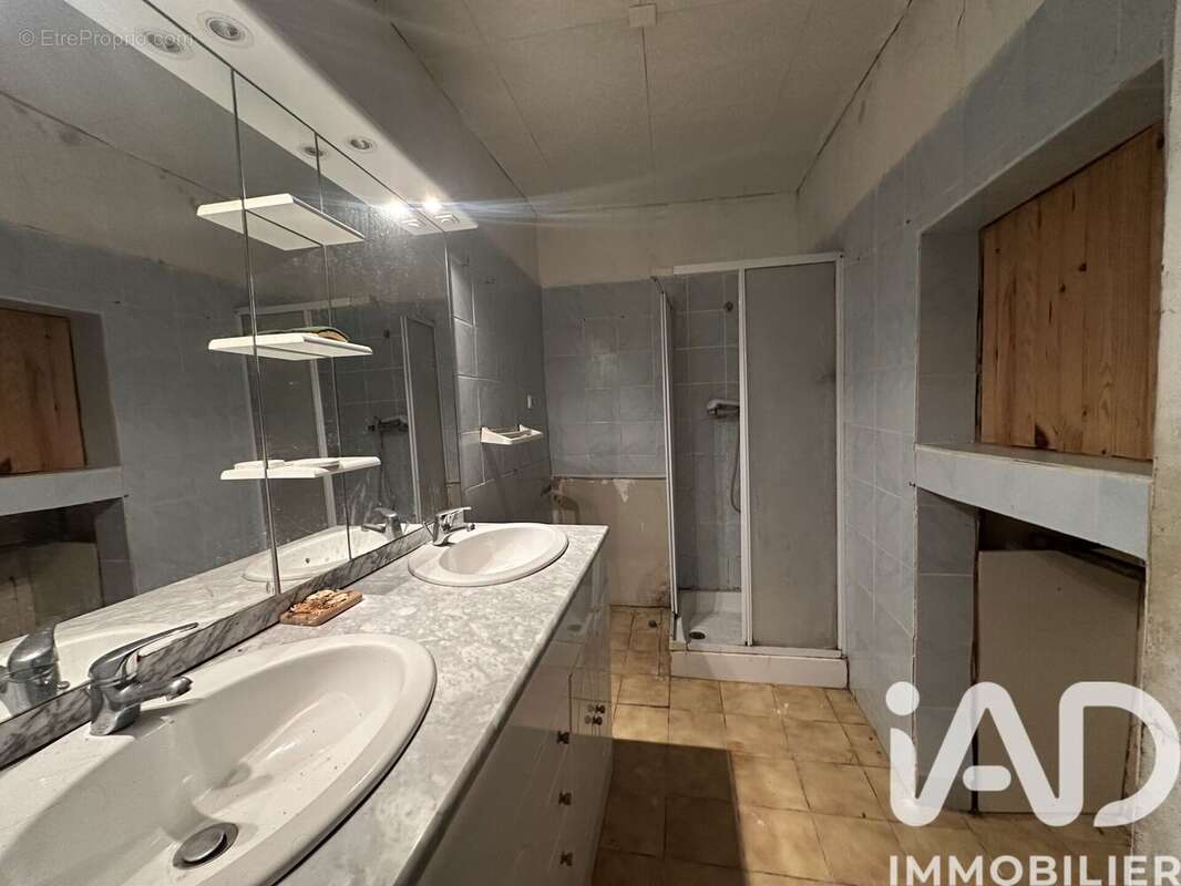 Photo 6 - Maison à CHEZAL-BENOIT