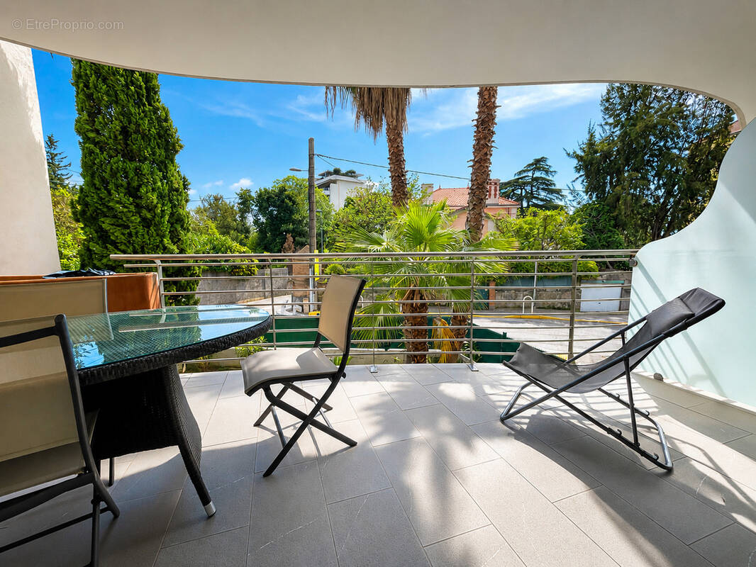 Appartement à CANNES