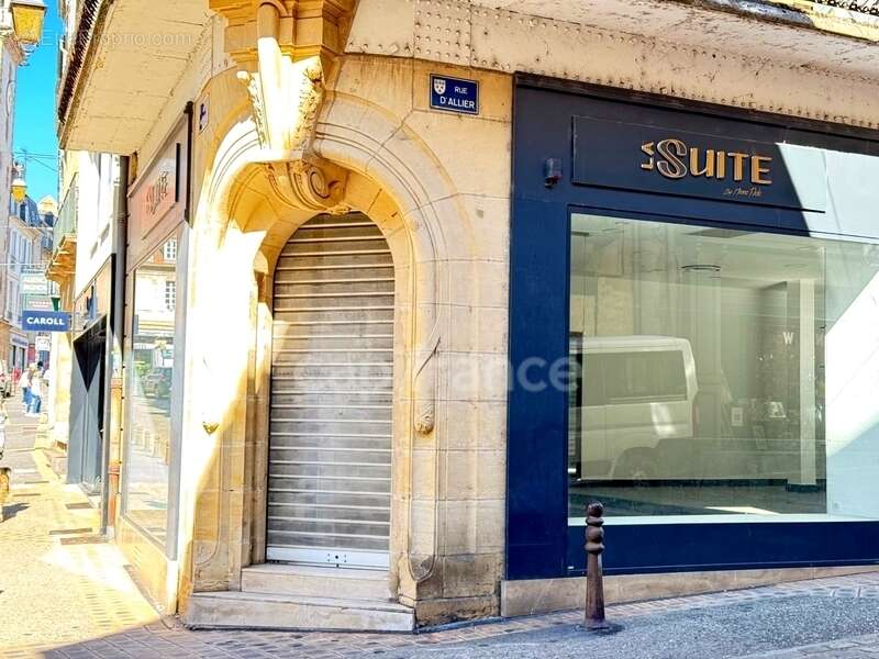 Appartement à MOULINS