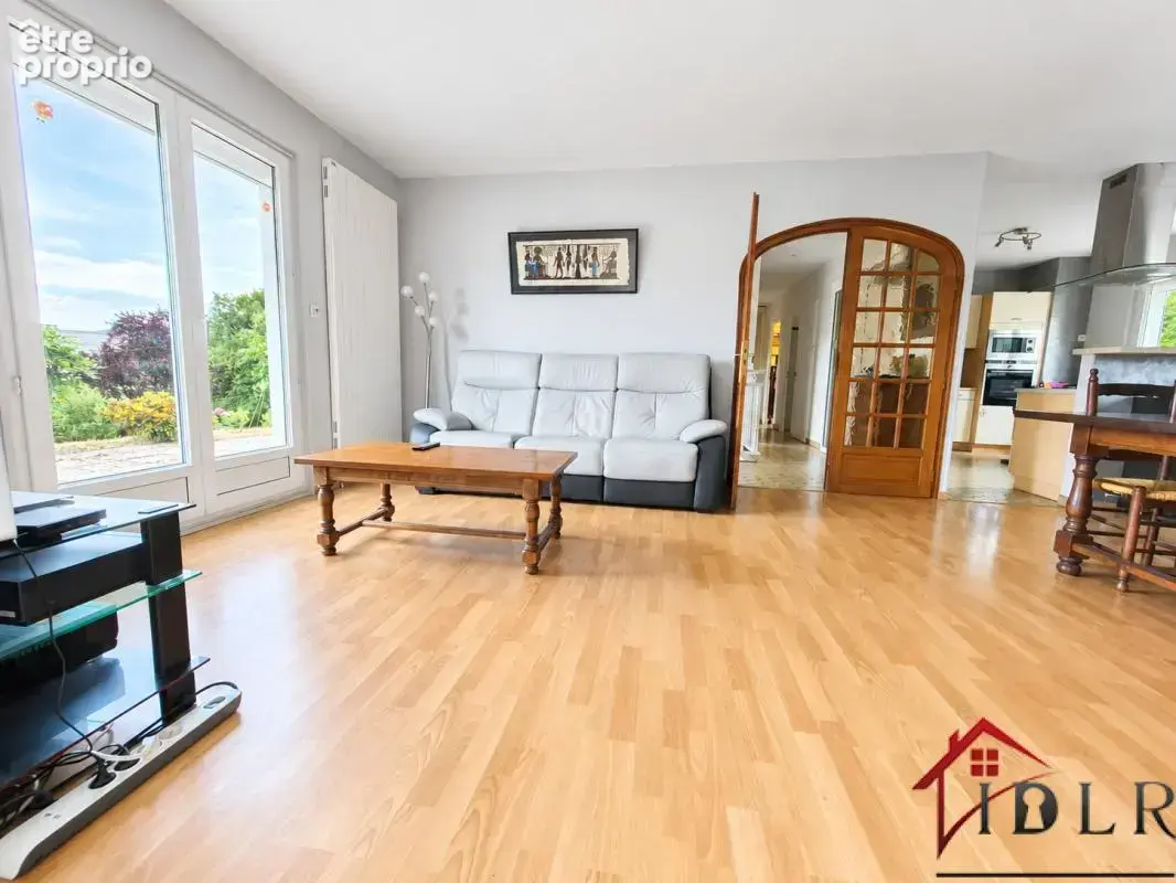 Photo Maison à Dommartin-Les-Remiremont au prix de 279 000€