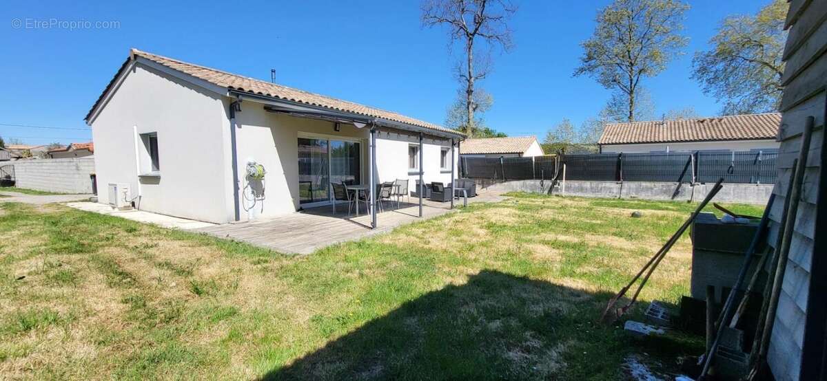 Maison à vendre 4 pièces Proche de SAINT ANDRE DE CUBZAC (33) - photo 16