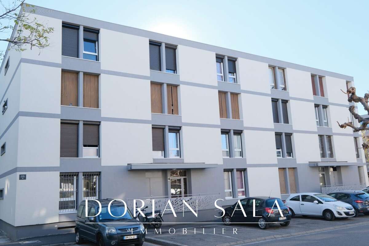 Appartement à MARSEILLE-12E
