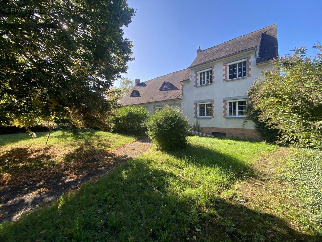Maison à AUXY