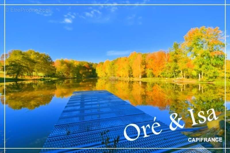 Terrain à SAINT-DESIRE