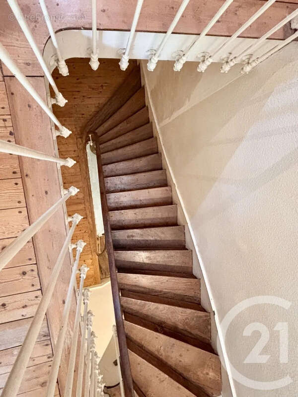 Maison 168 m² à Angouleme  - photo 6