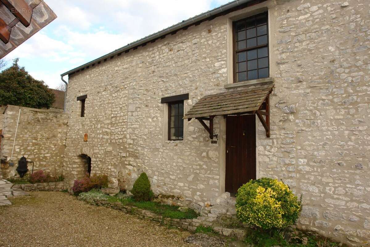 Maison à BREUIL-BOIS-ROBERT