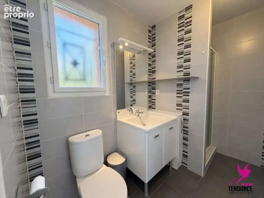Villa 130 m² avec piscine sur 3 500 m² de Terrain. - photo 8