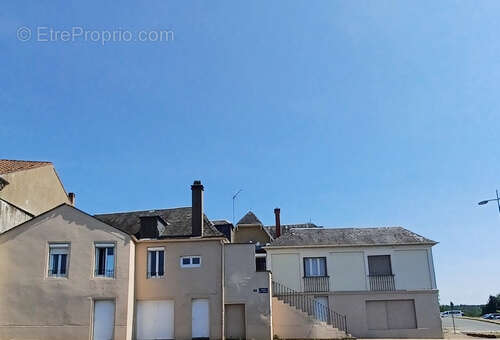Maison à GOURDON