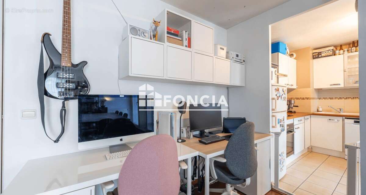 Appartement à GENNEVILLIERS