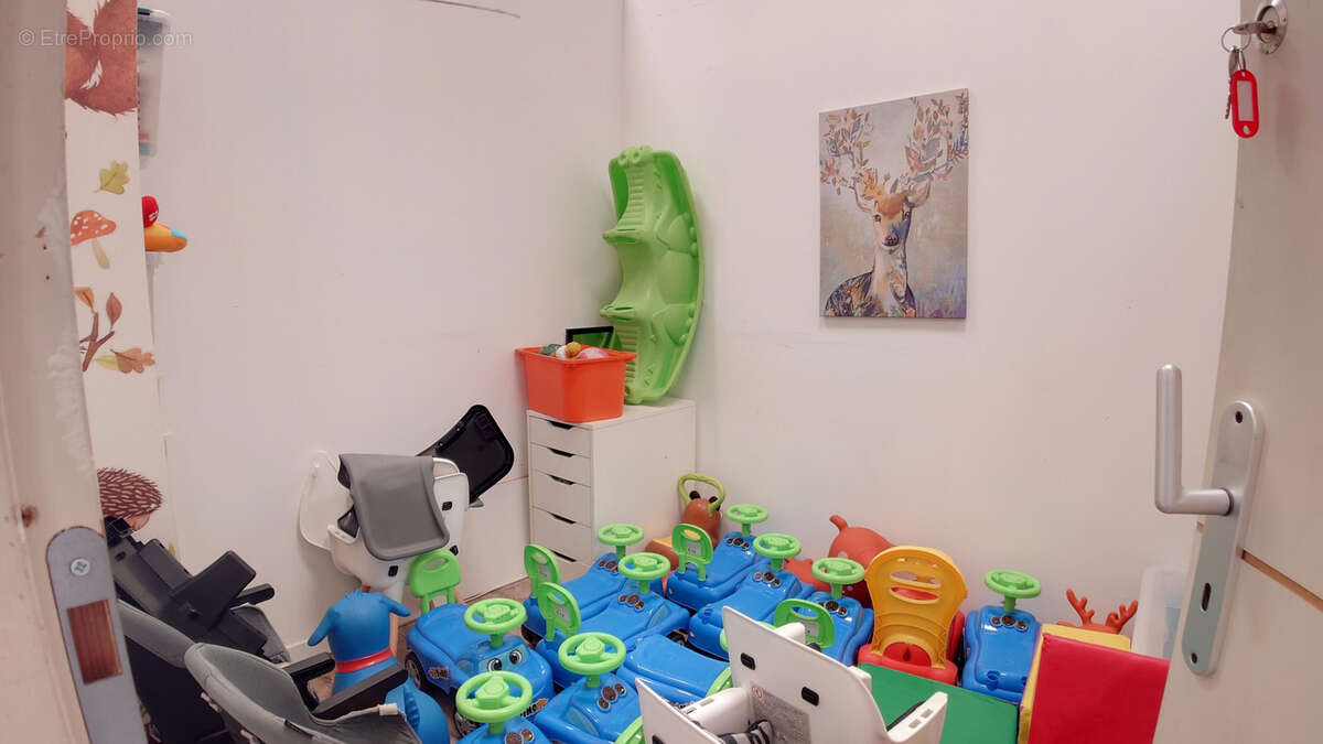 Commerce à VITROLLES