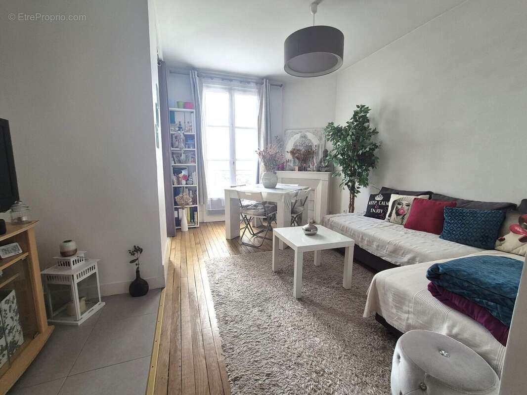 Appartement à IVRY-SUR-SEINE