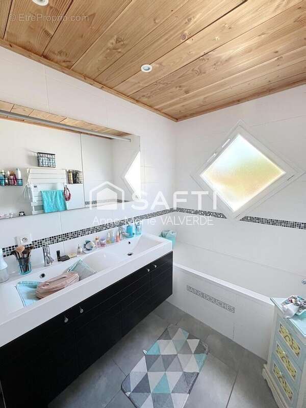 Photo 8 - Maison à LE PORGE