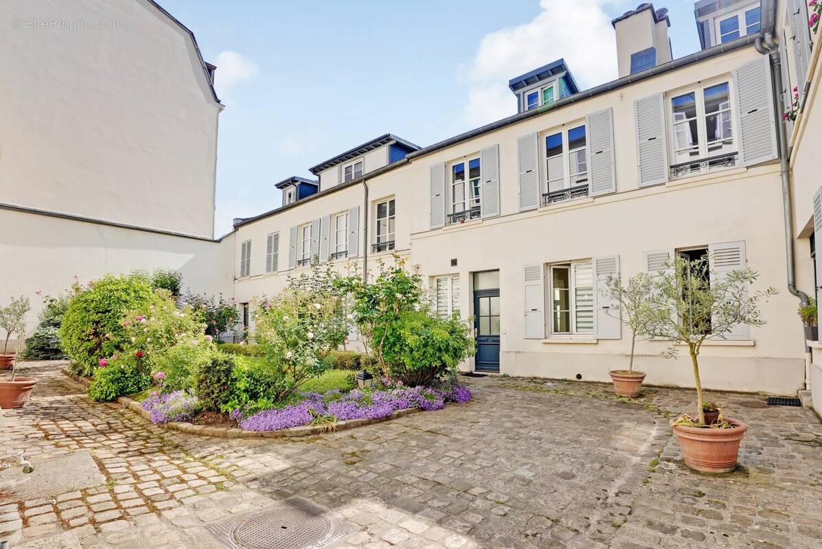 Appartement à VERSAILLES