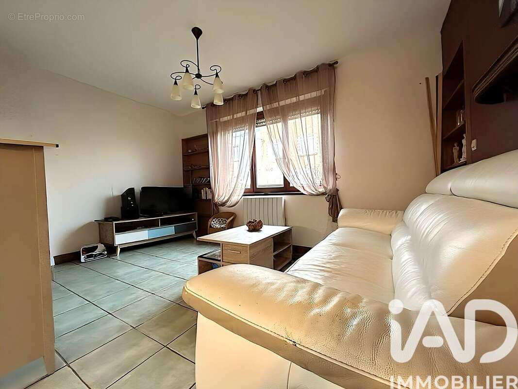 Photo 4 - Maison à NEUVILLE-SUR-ESCAUT