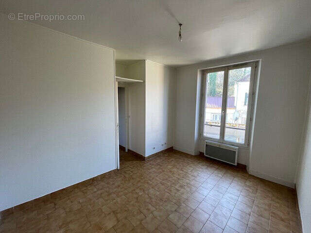 Photo 3 - Appartement à LA FERTE-GAUCHER