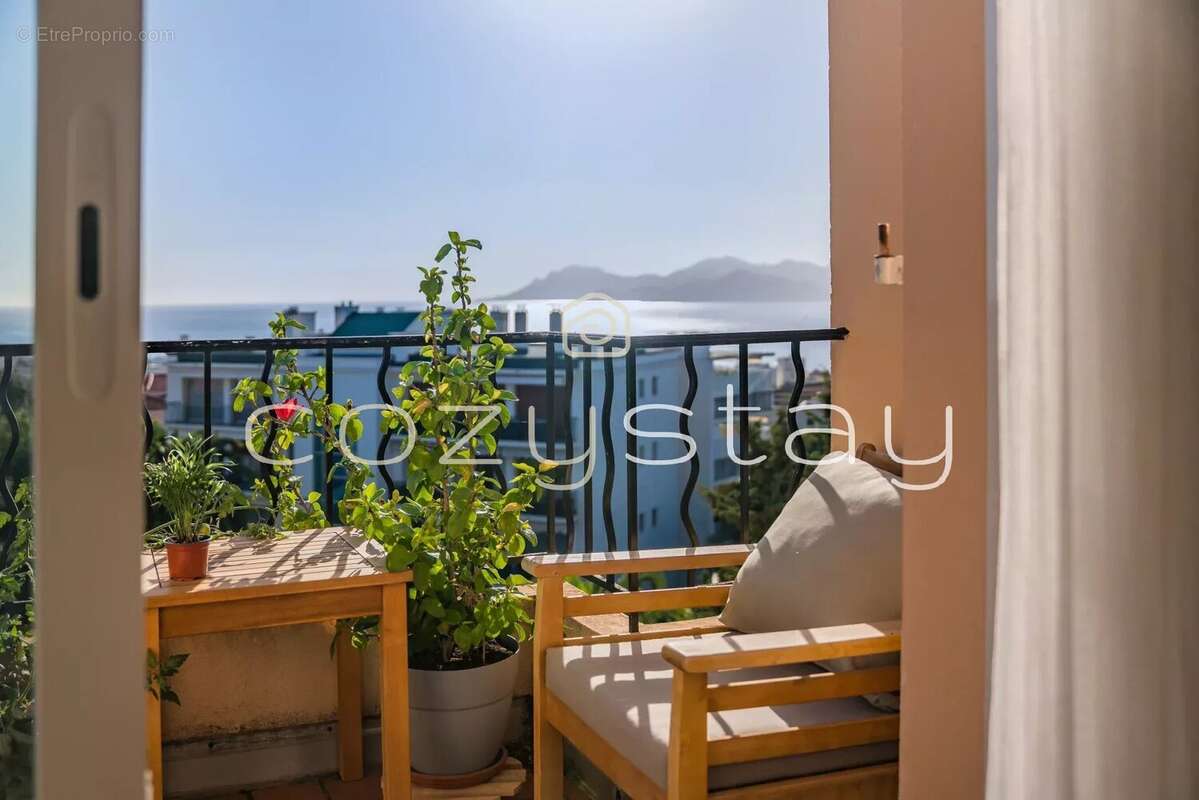 Appartement à CANNES