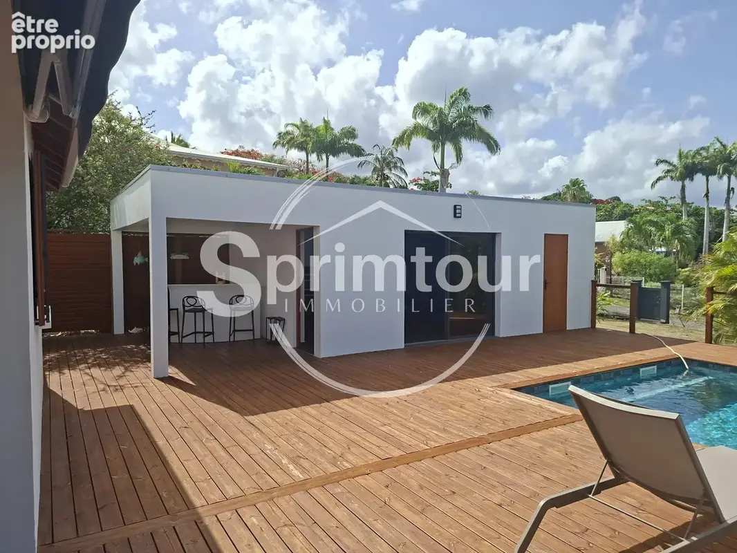 Deshaies   villa creole renovee avec piscine et acces direct a une crique - photo 5