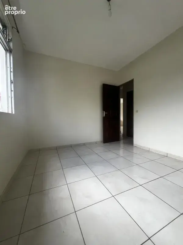 Appartement familial de type T4 à Schoelcher avec grande loggia - photo 16
