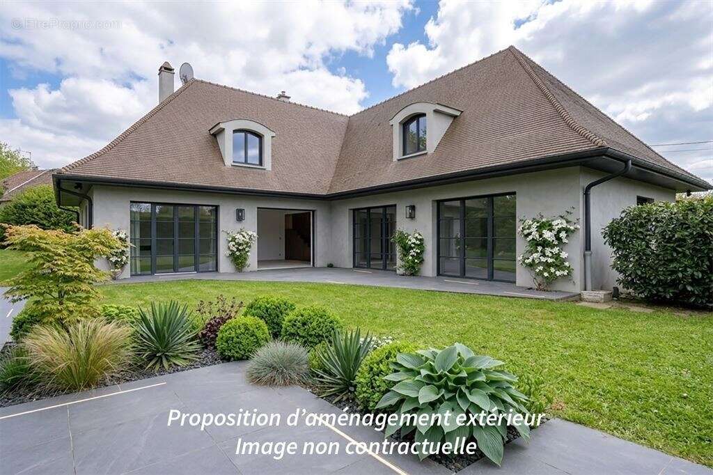 Maison à SUCY-EN-BRIE