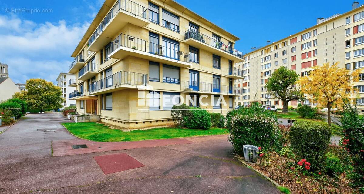 Appartement à MANTES-LA-JOLIE