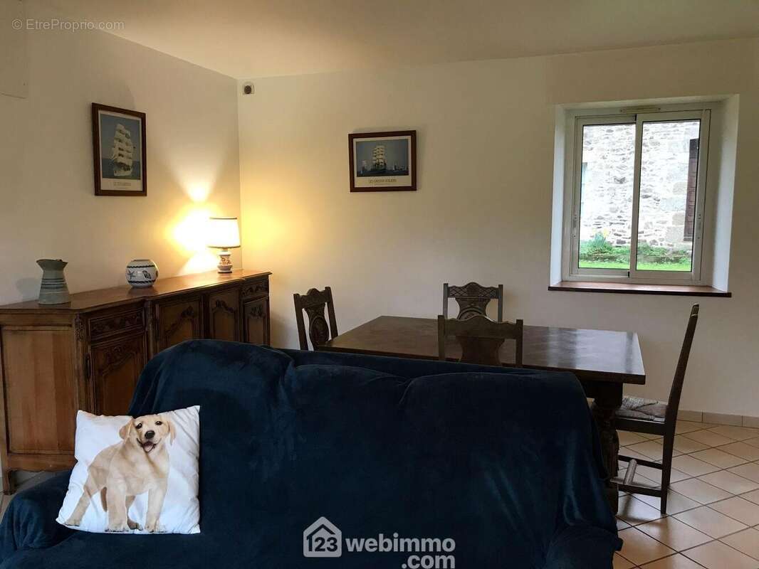 Séjour - Maison à PLOUEC-DU-TRIEUX