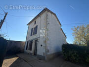Maison à PAMPROUX