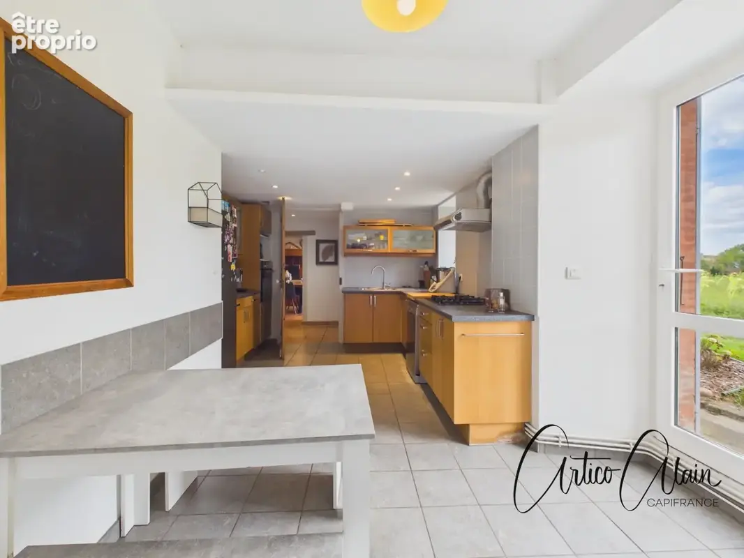 Maison bourgeoise XIXᵉ – 331 m² – appartement indépendant – piscine - photo 5