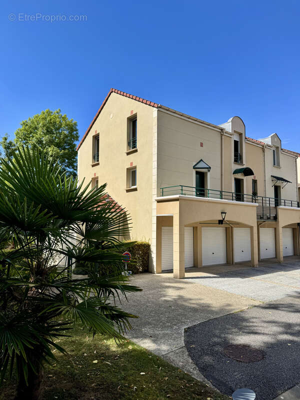 Appartement à MEULAN