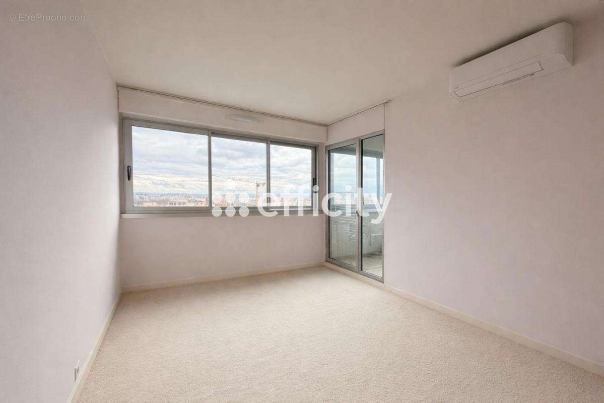 Appartement à LYON-7E
