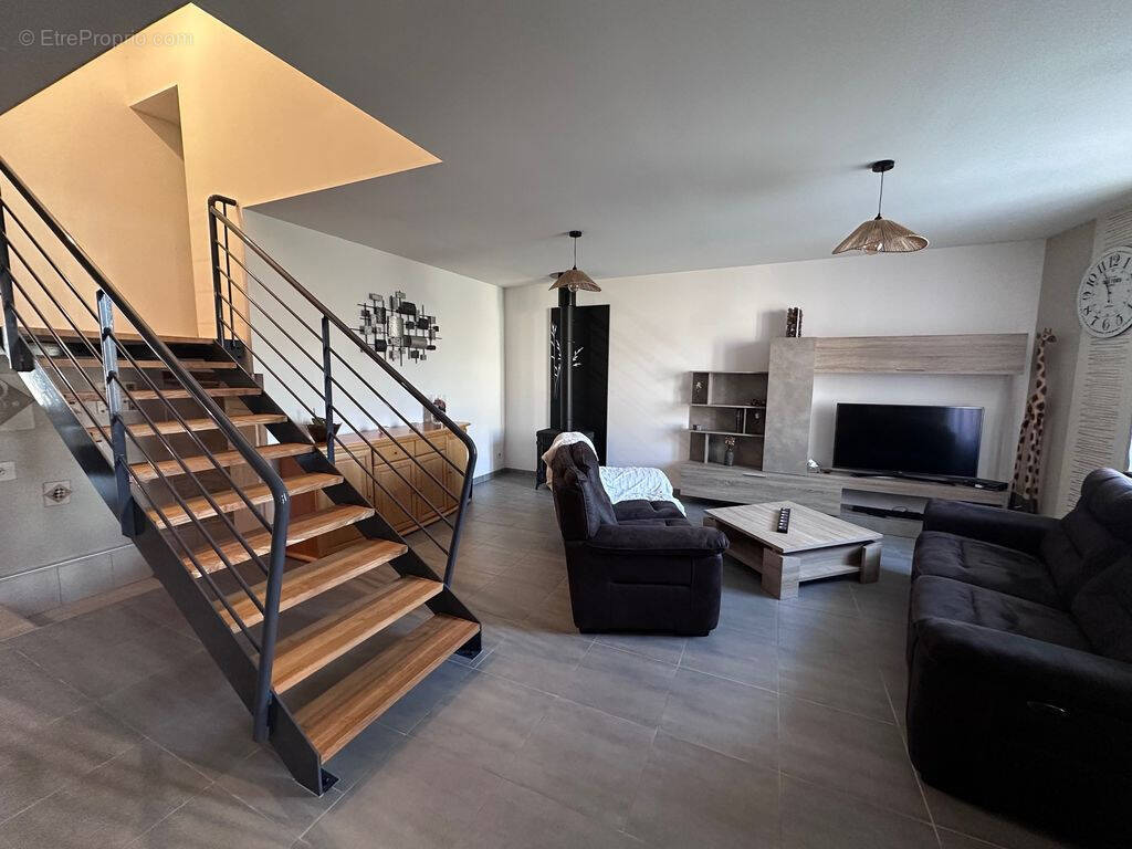 Maison à NAIVES-ROSIERES