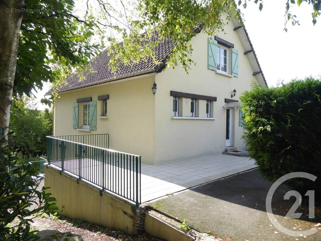 Photo 1 - Maison à BEAUVAIS