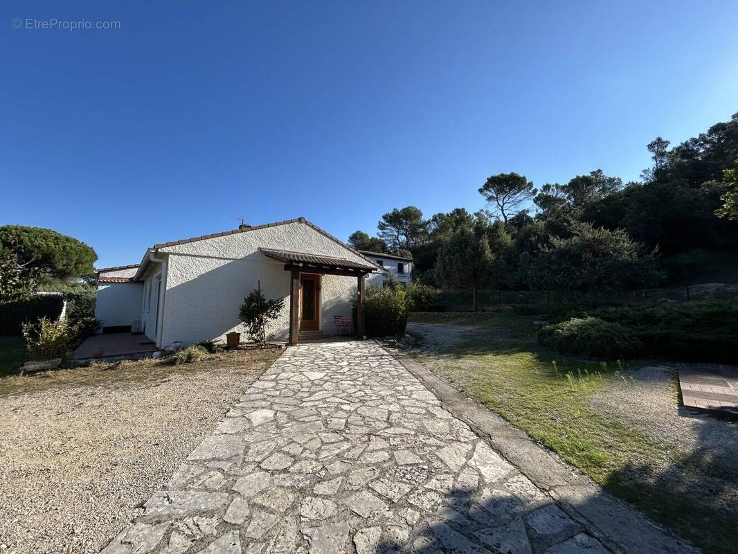 Maison à BAGNOLS-SUR-CEZE