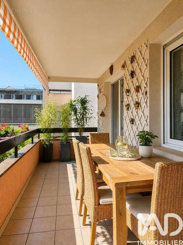 Photo 2 - Appartement à MEYTHET