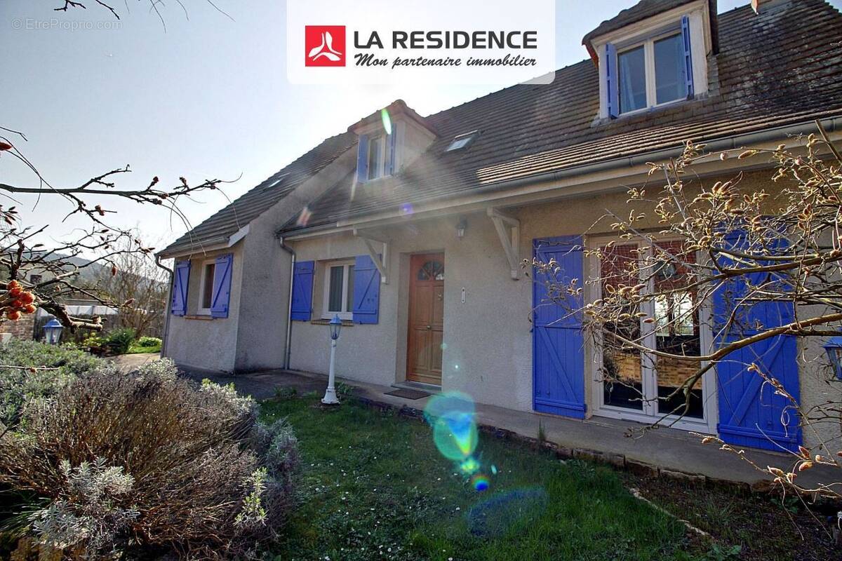 Maison à VAUX-SUR-SEINE