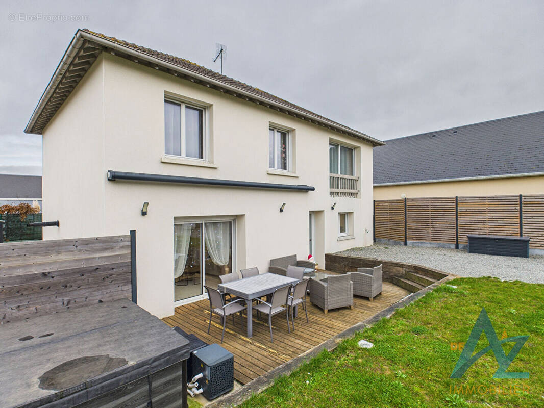 Maison à MERVILLE-FRANCEVILLE-PLAGE