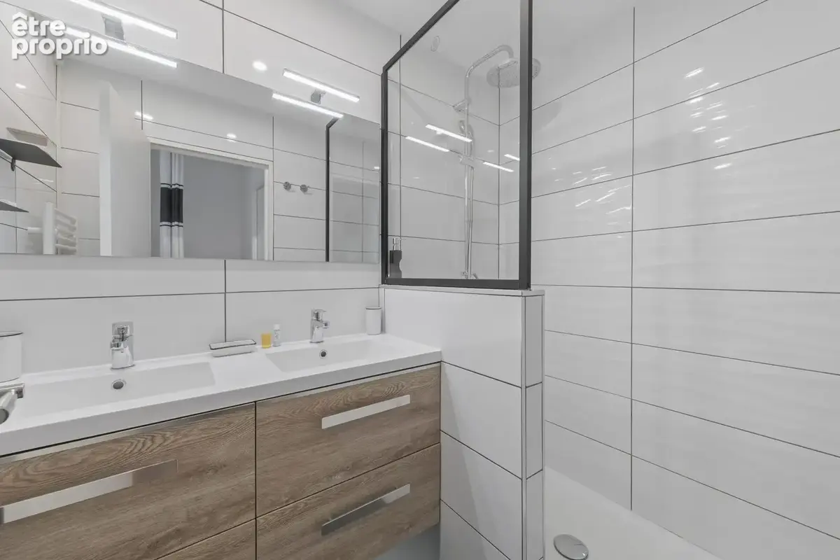 Appartement 3 pièces 56 m² à vendre à Toulon (83200) - photo 9