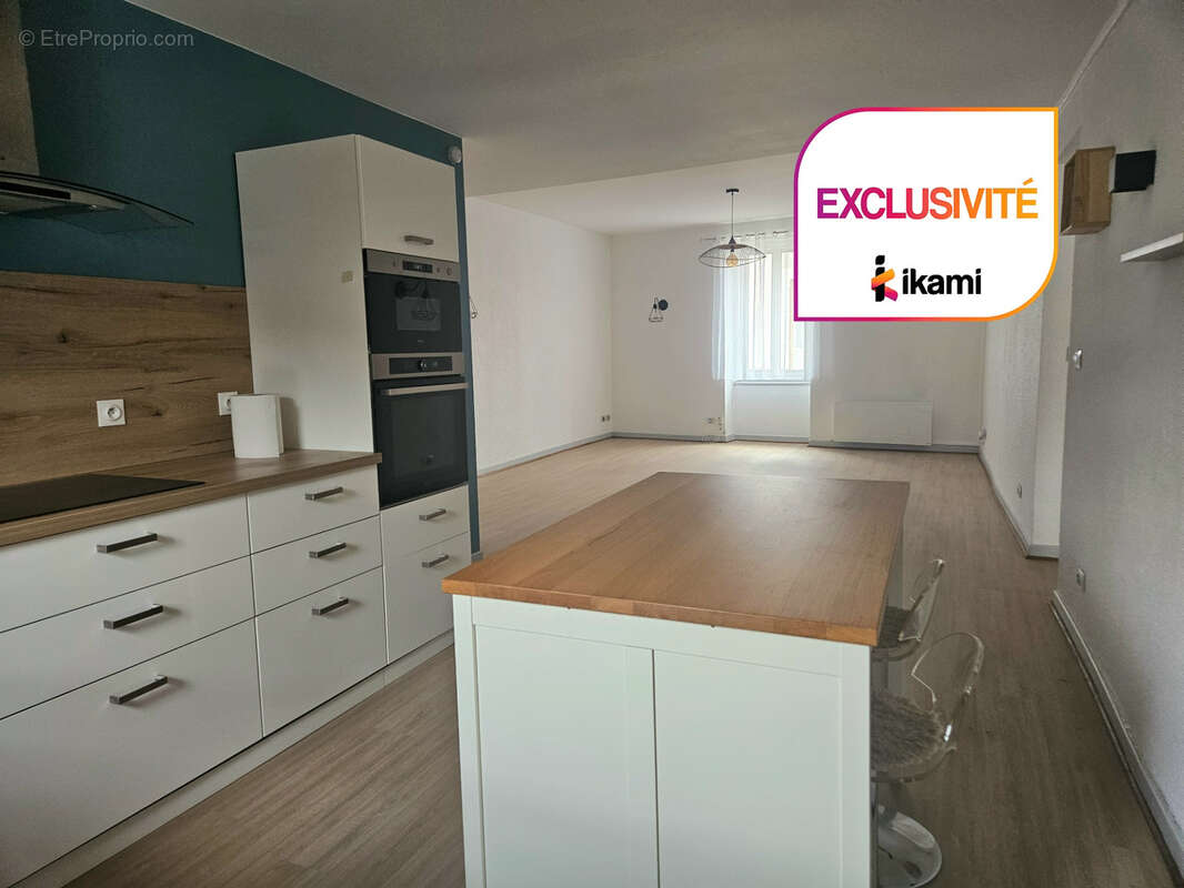 Appartement à RIVES